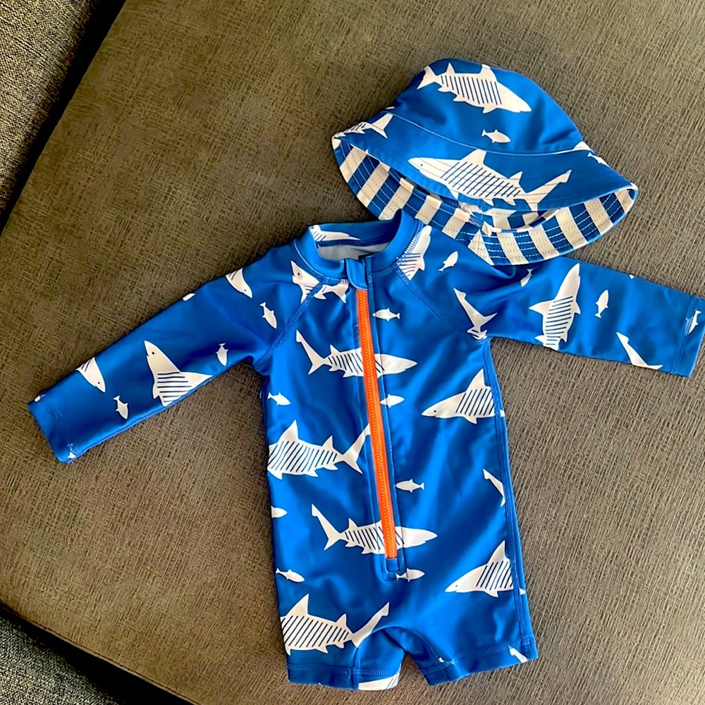 Rash Guard Baby Swimsuit with matching reversible spf hat!! Gently used by TEA